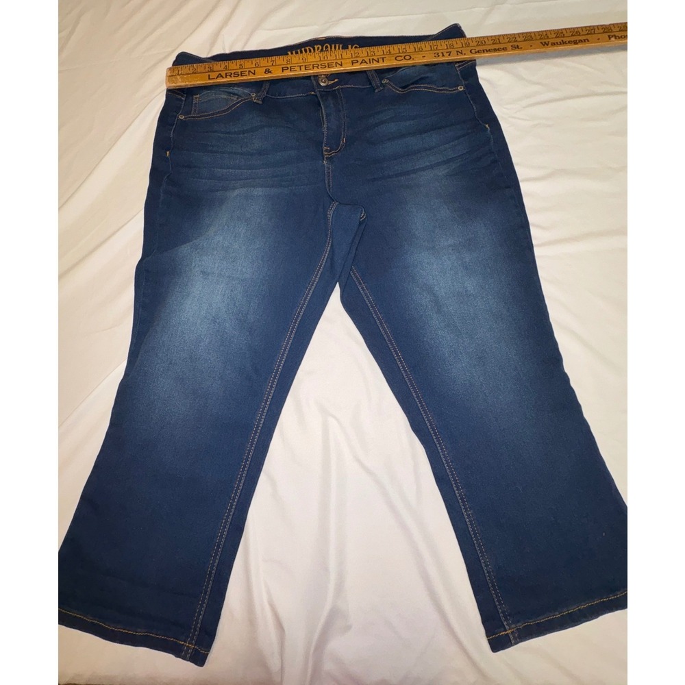 Hydraulic Womens Plus Size 18W Dark Wash Denim Capri Jeans Double Button Cropped